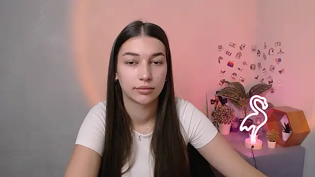 KarolinaRosse  online show from November 17, 2025, 7:03 am