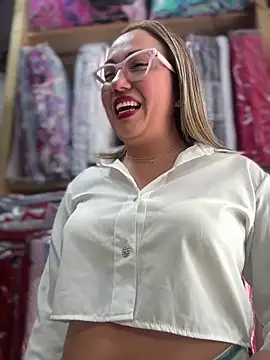 VIOLETA-25  online show from April 18, 2026, 8:42 pm