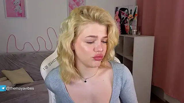 Maya Rave online show from March 1, 2026, 3:19 am