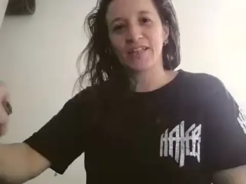 Snapshot of hanamy_joha chatting on January 3, 2025, 4:37 pm hanamy joha online show from January 3, 2025, 4:37 pm