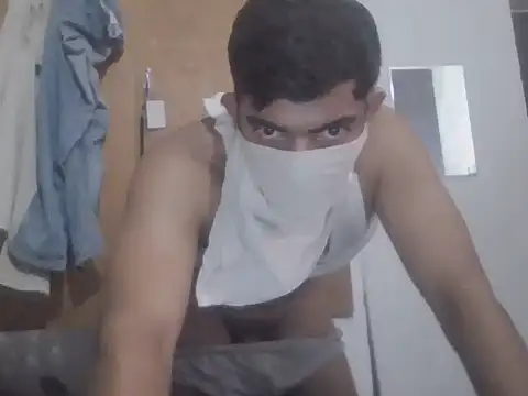 Snapshot of nomercyman01 chatting on October 3, 2025, 7:00 pm nomercyman01 online show from October 3, 2025, 7:00 pm