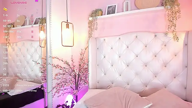 ChloeTayylor  online show from March 22, 2025, 6:33 am