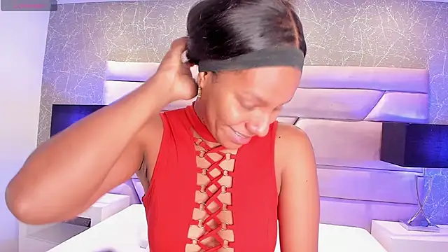 ChloeTayylor  online show from September 15, 2025, 8:09 pm