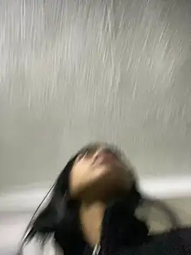 bonnie 18x online show from February 12, 2025, 2:35 am