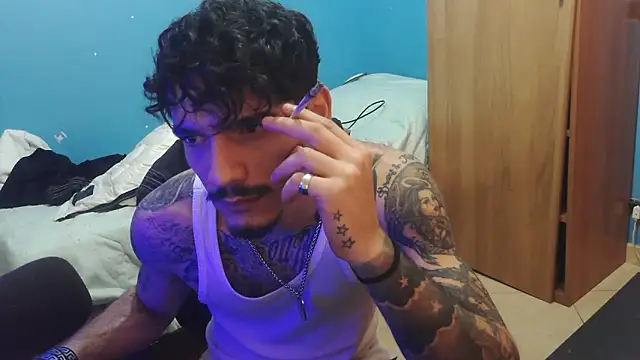 Badboyi1997 online show from February 13, 2026, 11:56 pm