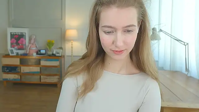 Snapshot of solar_bella chatting on February 2, 2025, 11:08 am solar bella online show from February 2, 2025, 11:08 am