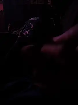 mirrowhot online show from November 17, 2025, 10:59 pm