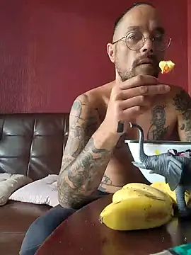 mileflav0r online show from January 29, 2025, 4:26 am