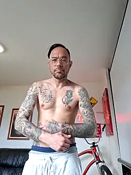 mileflav0r online show from March 30, 2026, 7:31 am