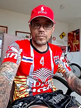 mileflav0r online show from May 14, 2026, 8:32 am