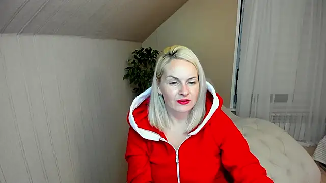 Alicee Gracee online show from December 25, 2024, 7:02 pm