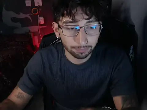 Snapshot of Dereck_Dickson chatting on October 30, 2025, 4:58 am Dereck Dickson online show from October 30, 2025, 4:58 am