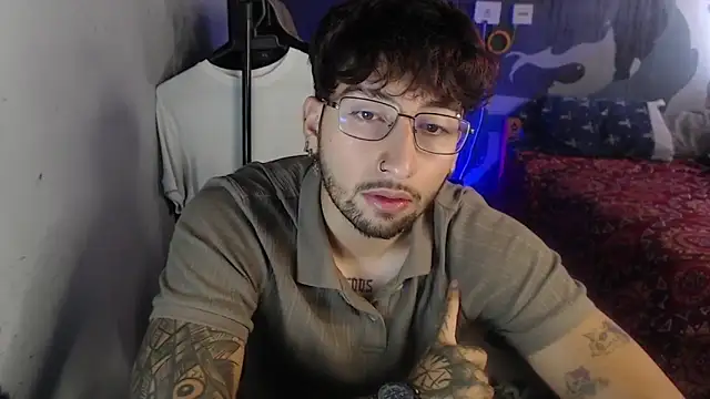 Snapshot of Dereck_Dickson chatting on November 16, 2025, 6:30 am Dereck Dickson online show from November 16, 2025, 6:30 am