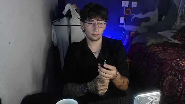 Snapshot of Dereck_Dickson chatting on December 1, 2025, 3:00 am Dereck Dickson online show from December 1, 2025, 3:00 am