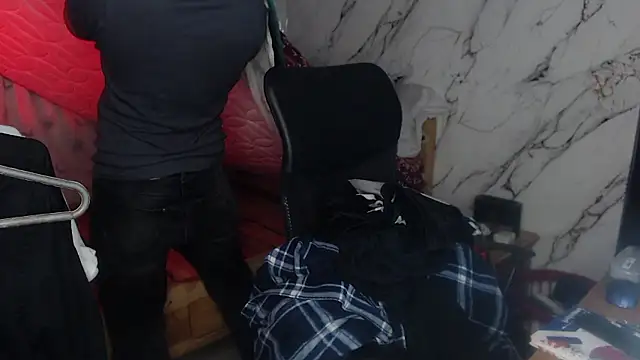 Snapshot of Dereck_Dickson chatting on January 8, 2026, 4:37 am Dereck Dickson online show from January 8, 2026, 4:37 am