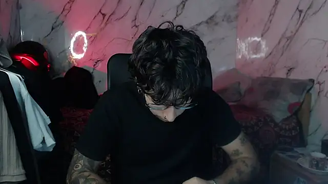 Snapshot of Dereck_Dickson chatting on January 15, 2026, 2:38 am Dereck Dickson online show from January 15, 2026, 2:38 am