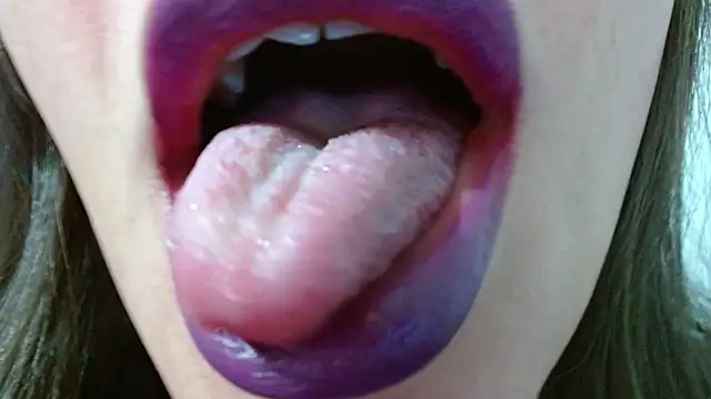Snapshot of miss_evoleth2 chatting on July 22, 2026, 7:33 am miss evoleth2 online show from July 22, 2026, 7:33 am