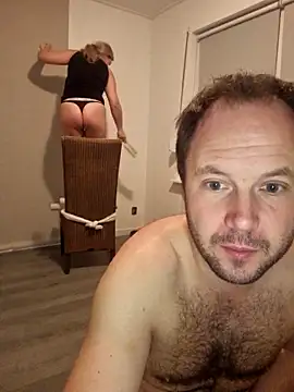 CoupleKitty online show from December 3, 2025, 8:29 pm