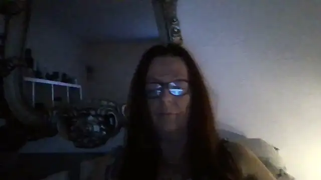 Snapshot of Tillieuk chatting on March 8, 2026, 1:47 am Tillieuk online show from March 8, 2026, 1:47 am