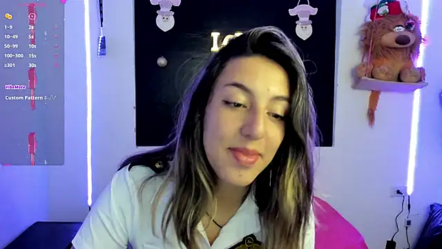 Snapshot of queen-natty chatting on December 3, 2024, 6:15 am queen-natty online show from December 3, 2024, 6:15 am