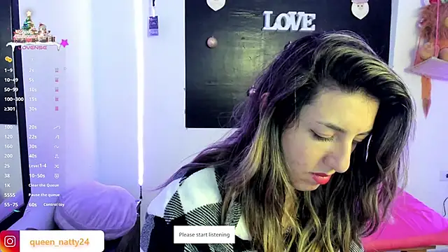 Snapshot of queen-natty chatting on December 14, 2024, 2:34 am queen-natty online show from December 14, 2024, 2:34 am