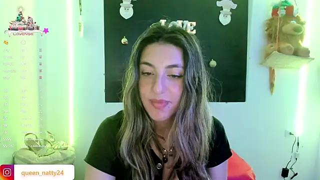 Snapshot of queen-natty chatting on January 5, 2025, 7:28 am queen-natty online show from January 5, 2025, 7:28 am