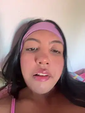nicole fisherr online show from May 31, 2026, 8:43 pm
