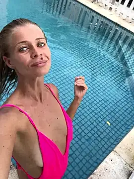 -OliWow- online show from March 18, 2026, 8:50 am