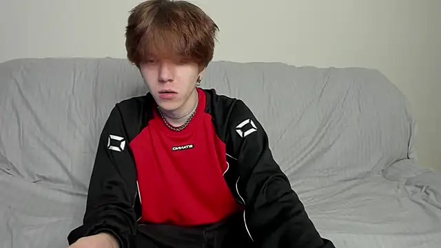 Snapshot of braxiboy chatting on December 8, 2024, 7:37 am braxiboy online show from December 8, 2024, 7:37 am