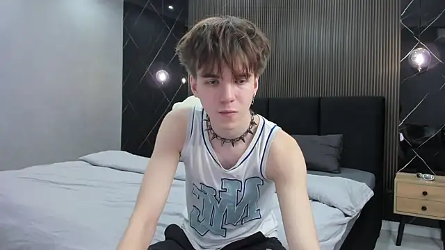 Snapshot of braxiboy chatting on December 26, 2024, 9:55 am braxiboy online show from December 26, 2024, 9:55 am