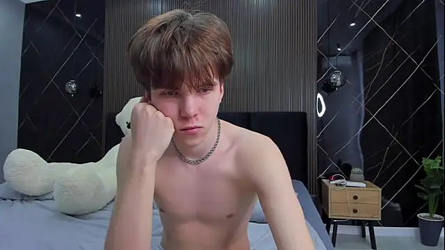 Snapshot of braxiboy chatting on February 9, 2025, 9:16 am braxiboy online show from February 9, 2025, 9:16 am