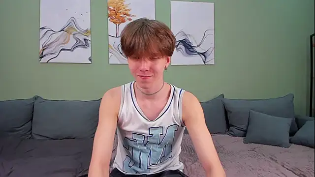 Snapshot of braxiboy chatting on February 27, 2025, 2:32 pm braxiboy online show from February 27, 2025, 2:32 pm