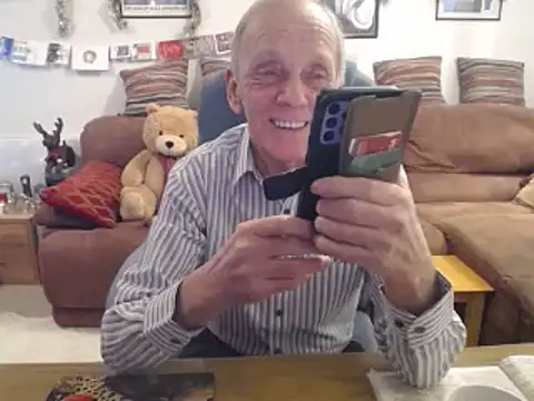 Ferret7777 online show from December 19, 2025, 2:24 pm