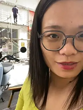 Bella0815 online show from November 10, 2025, 7:40 am