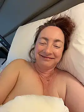 LouiseTswing online show from March 6, 2026, 7:27 am