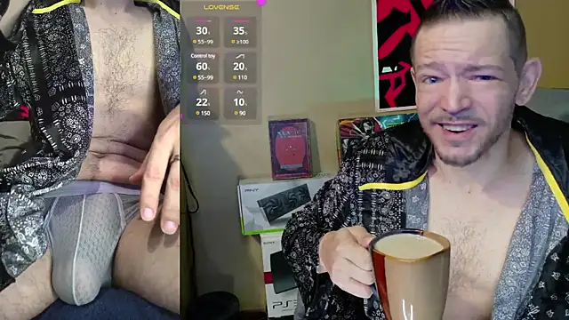 Snapshot of MasterForgedRayy chatting on February 3, 2025, 8:24 am MasterForgedRayy online show from February 3, 2025, 8:24 am