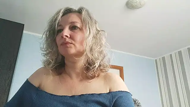 EdithManning online show from February 17, 2026, 6:21 am