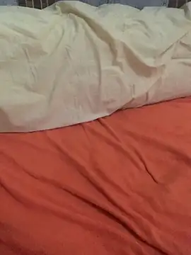 abyusif101099 online show from February 18, 2025, 1:10 am