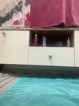 abyusif101099 online show from February 7, 2026, 5:27 pm