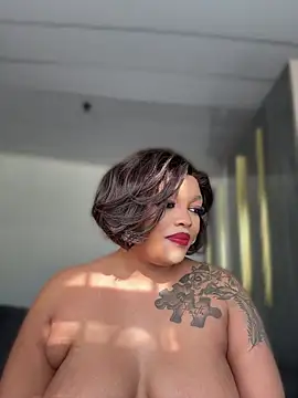 Naughty-Mel online show from April 7, 2026, 6:58 am