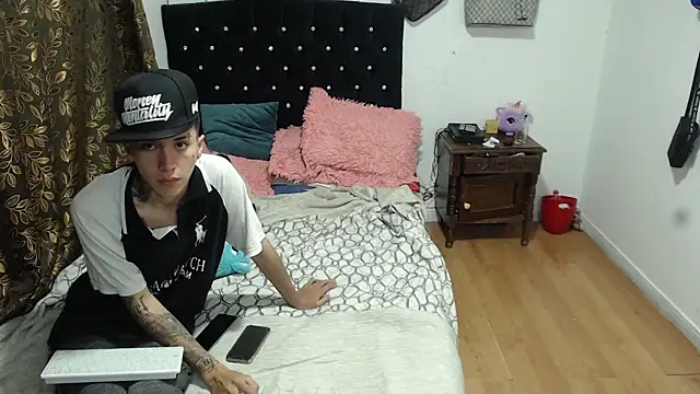 Kitty and jake online show from December 13, 2024, 7:58 am