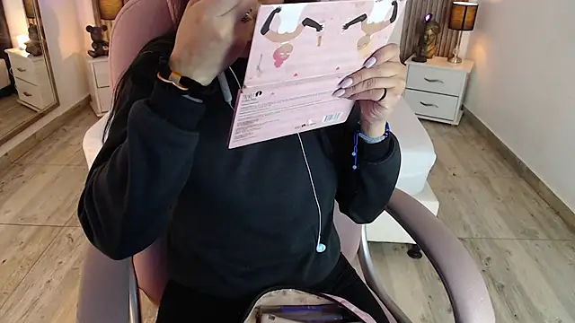 Sam mansson66 online show from February 18, 2025, 12:17 pm