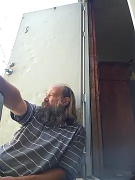 Beyond1978 online show from November 15, 2025, 4:36 pm