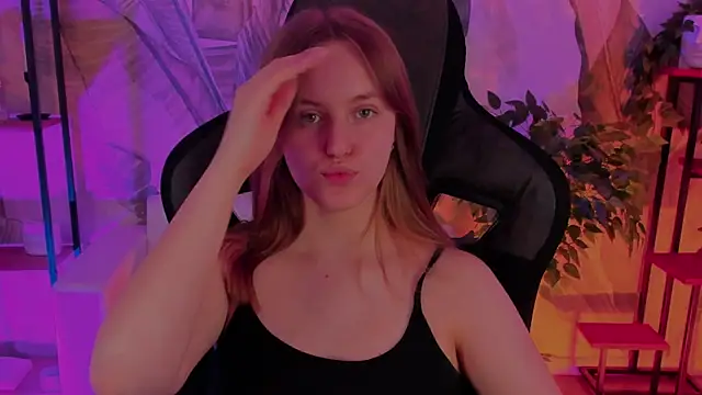 KellyPoter online show from February 14, 2025, 11:10 am