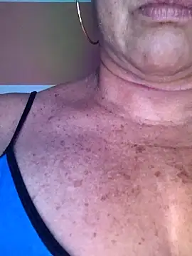 Kasandra Ho online show from March 3, 2026, 2:28 am