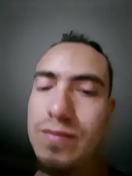 dragon1006 online show from December 16, 2025, 4:28 am