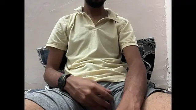 Snapshot of meatycronn chatting on October 28, 2025, 9:06 pm meatycronn online show from October 28, 2025, 9:06 pm