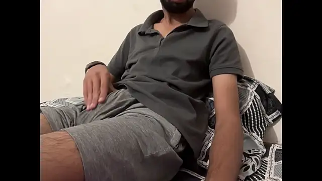 Snapshot of meatycronn chatting on November 10, 2025, 4:28 pm meatycronn online show from November 10, 2025, 4:28 pm