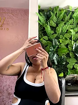 Lea velle online show from January 6, 2026, 4:38 am