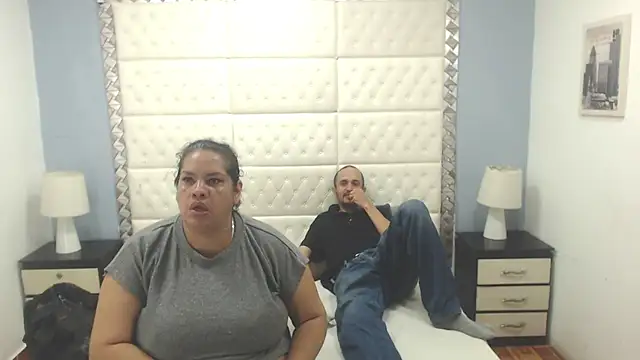 Candy and Jh0n online show from March 5, 2025, 2:57 am